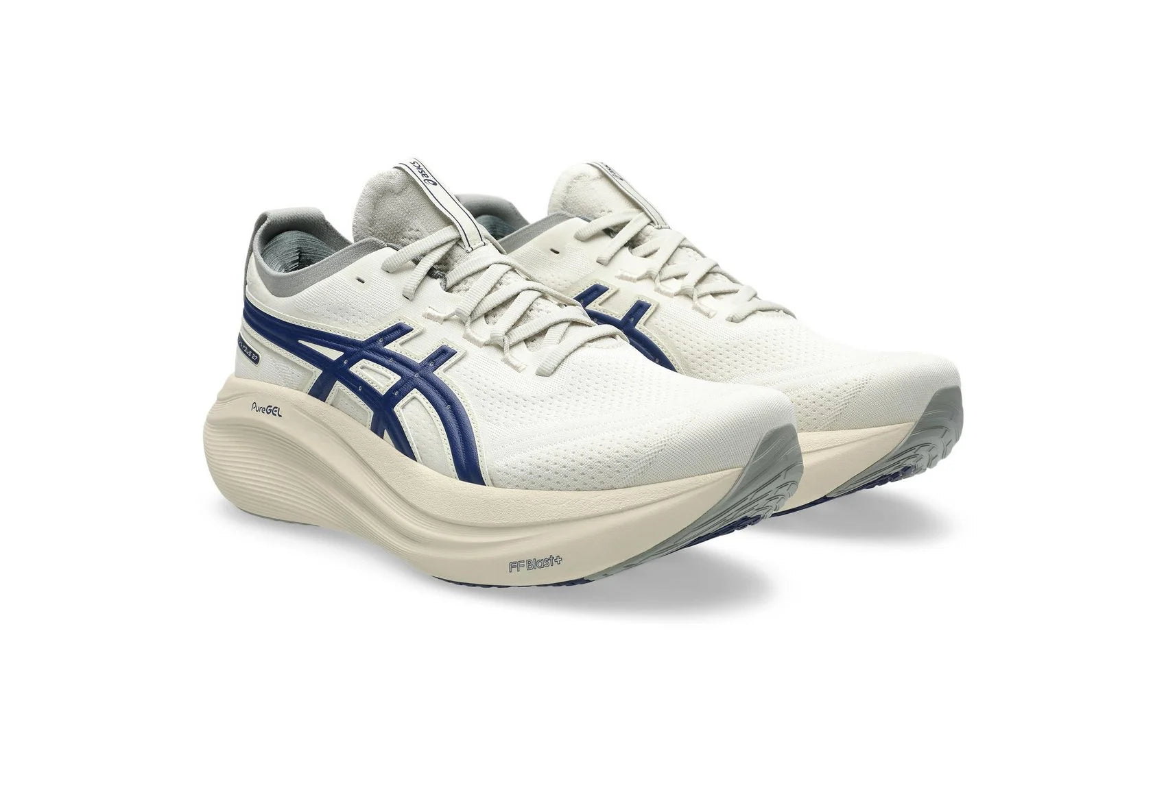 **ASICS Gel-Nimbus 26**