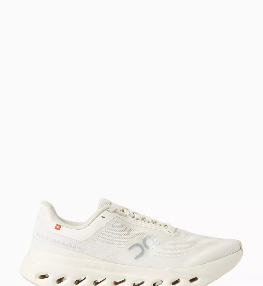 **On Cloudmonster 2 Ivory**