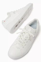 On Running The Roger Advantage ‘all white