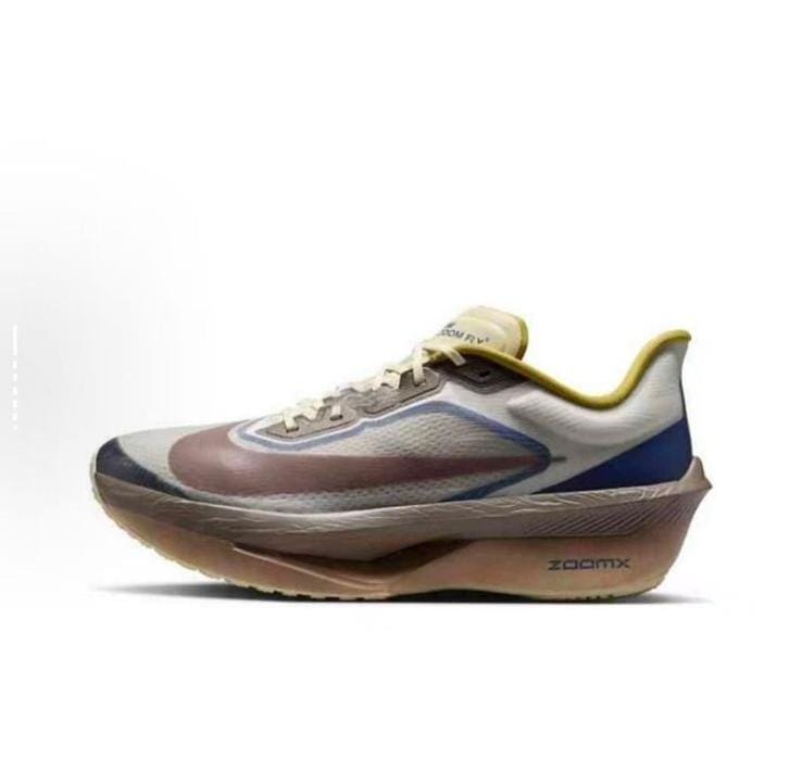 **Nike ZoomX Vaporfly NEXT% 3 (Multicolor)**