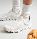 On Cloud 6 Coast Sneakers  White/Glacier