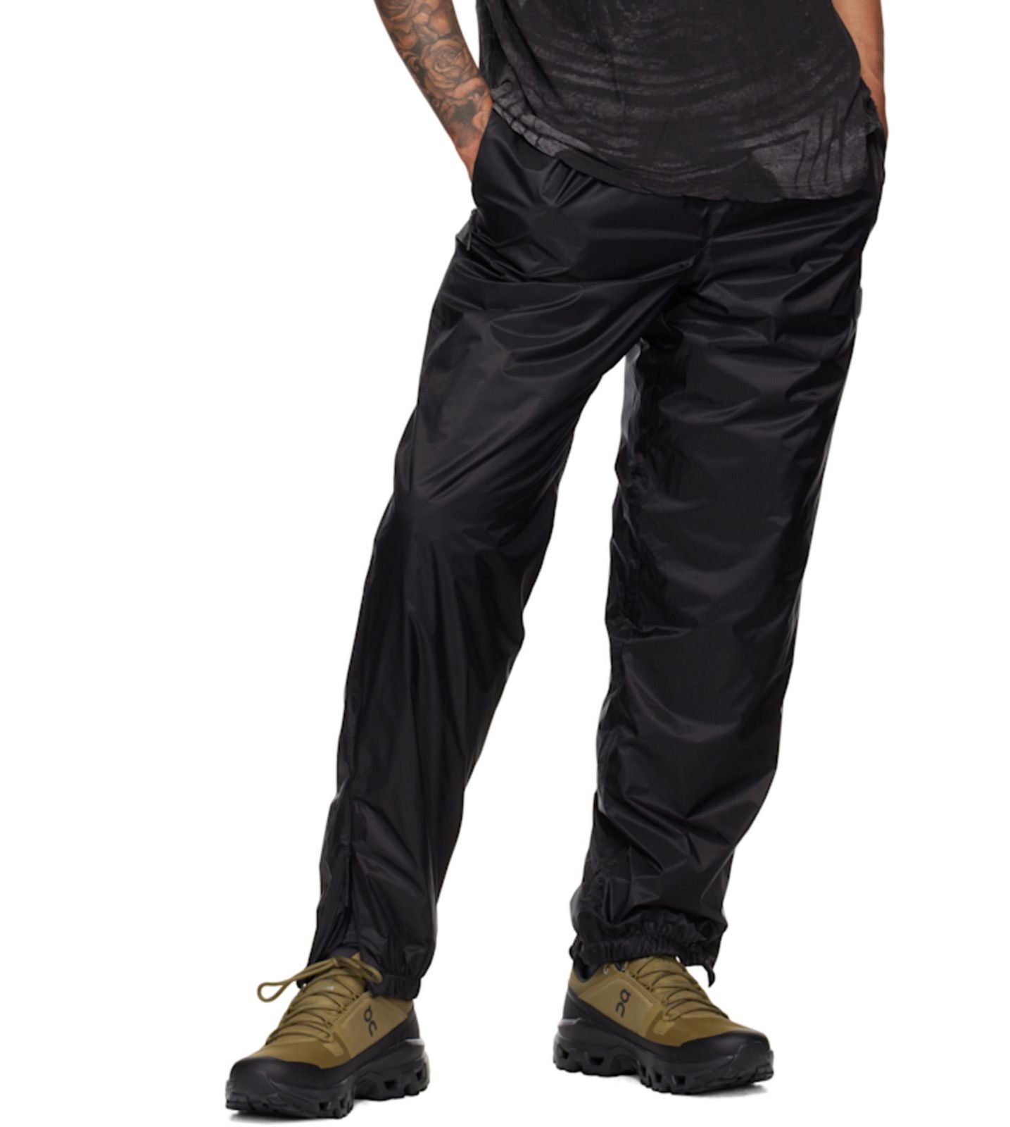 On Cloudrock Low WP- ‘Green/Black’